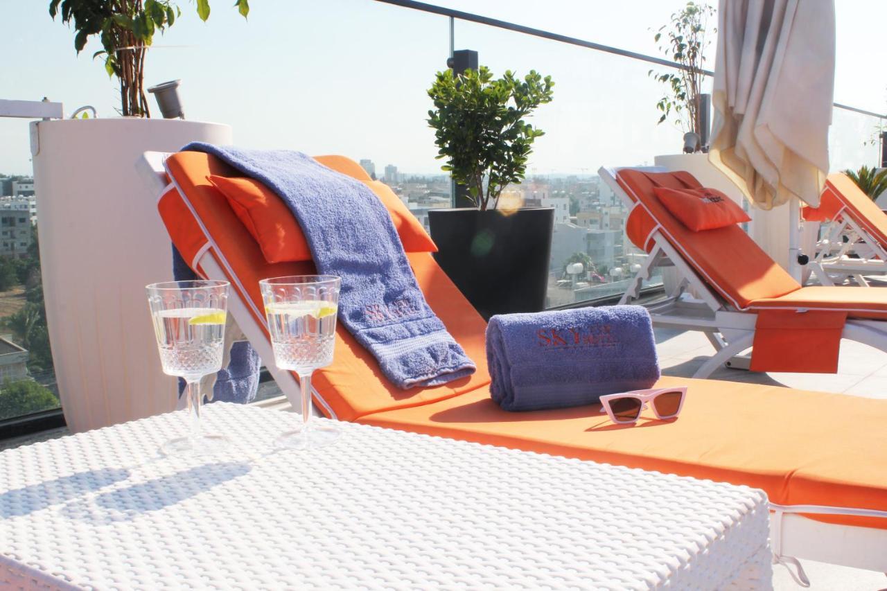 Hotel Sky Roof