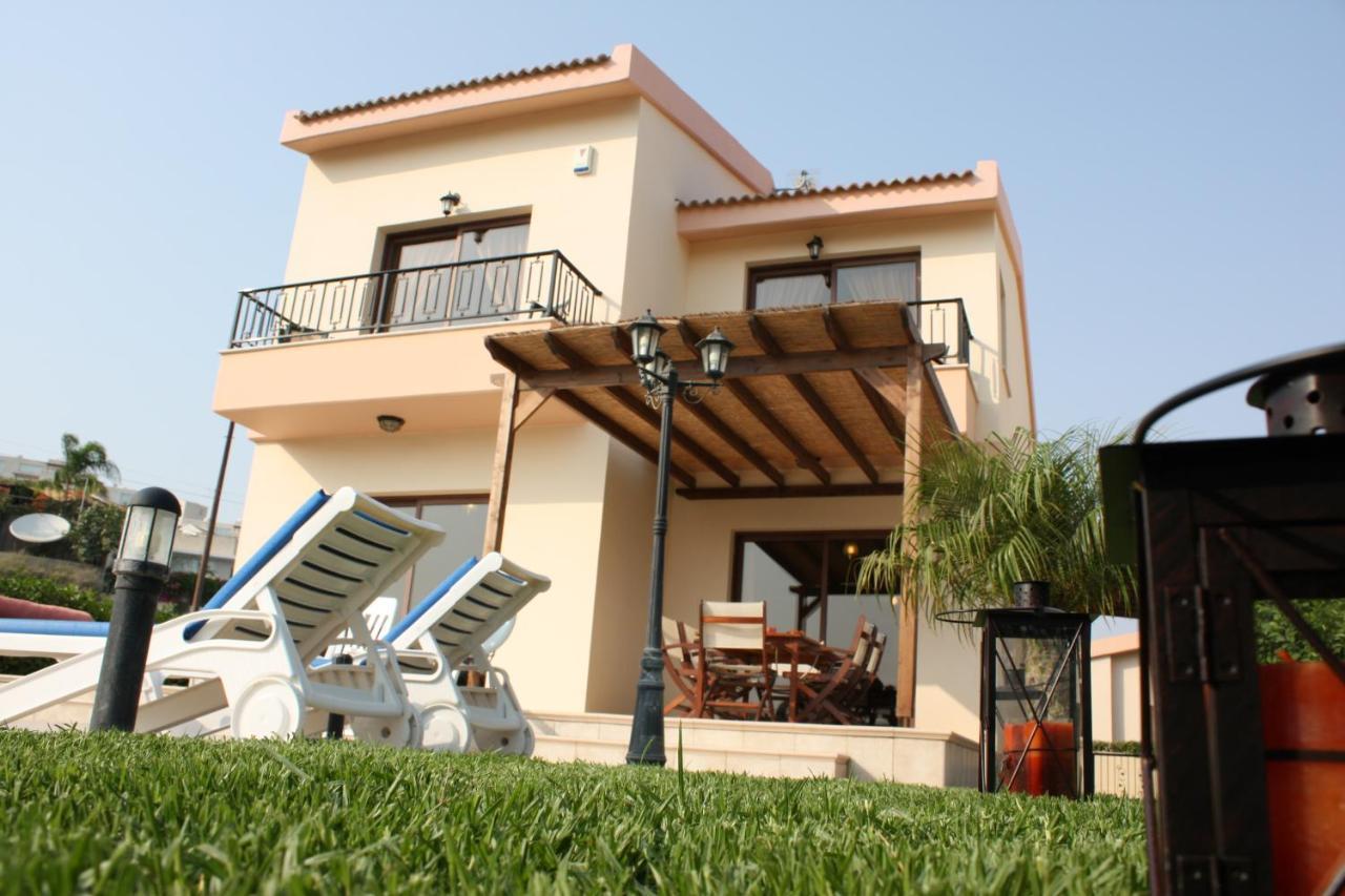 Bay Pissouri