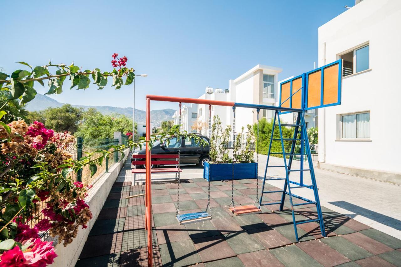 Amazing Two-bedroom In Lukomorye D1 With Private Garden *