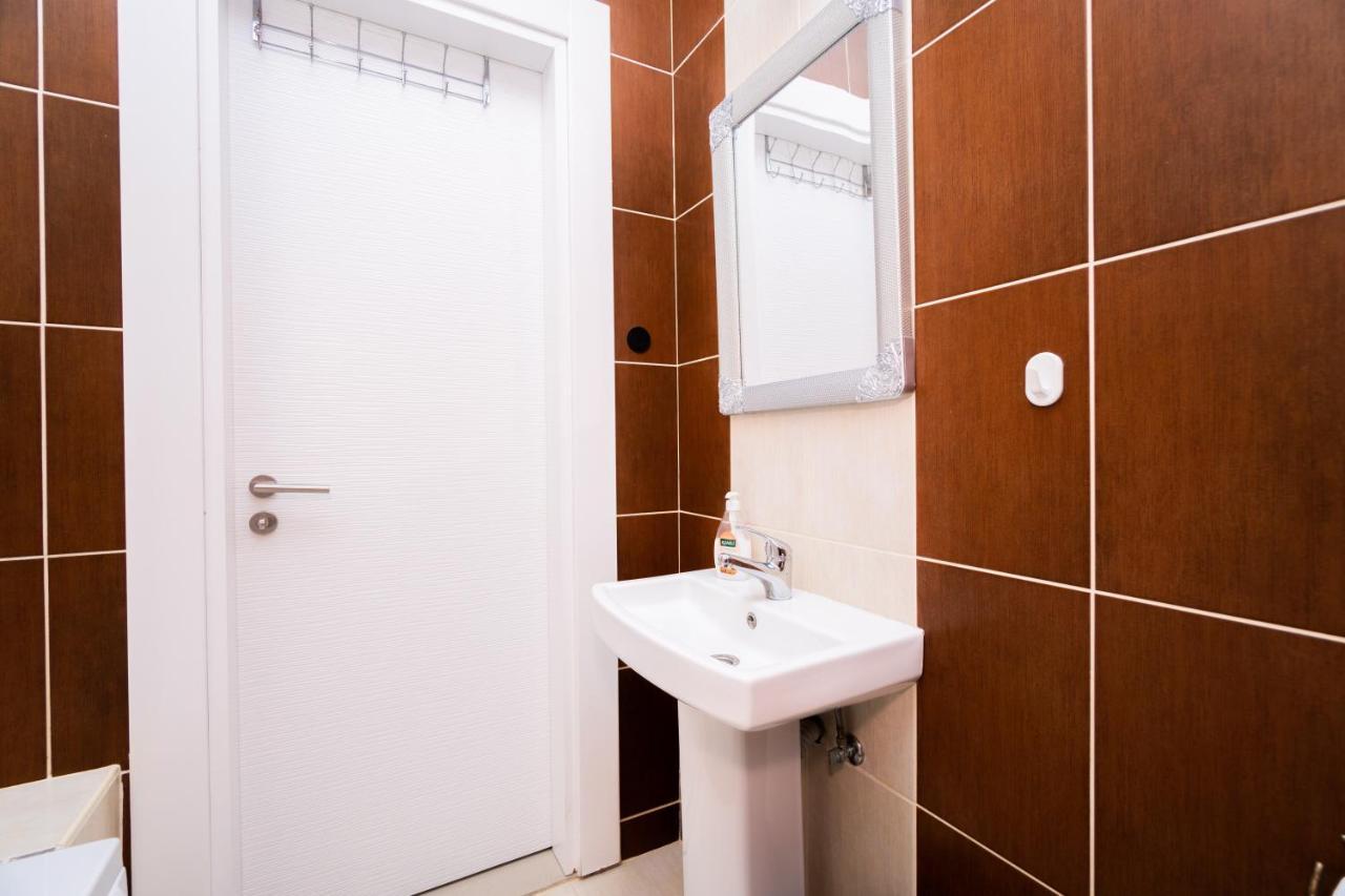 Amazing Two-bedroom In Lukomorye D1 With Private Garden Apartment *