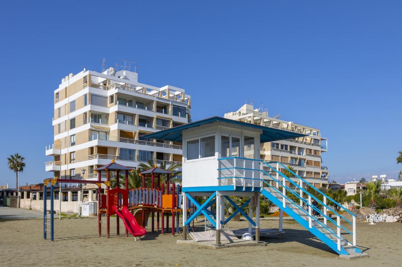 Mackenzie Castella Beachfront Larnaca