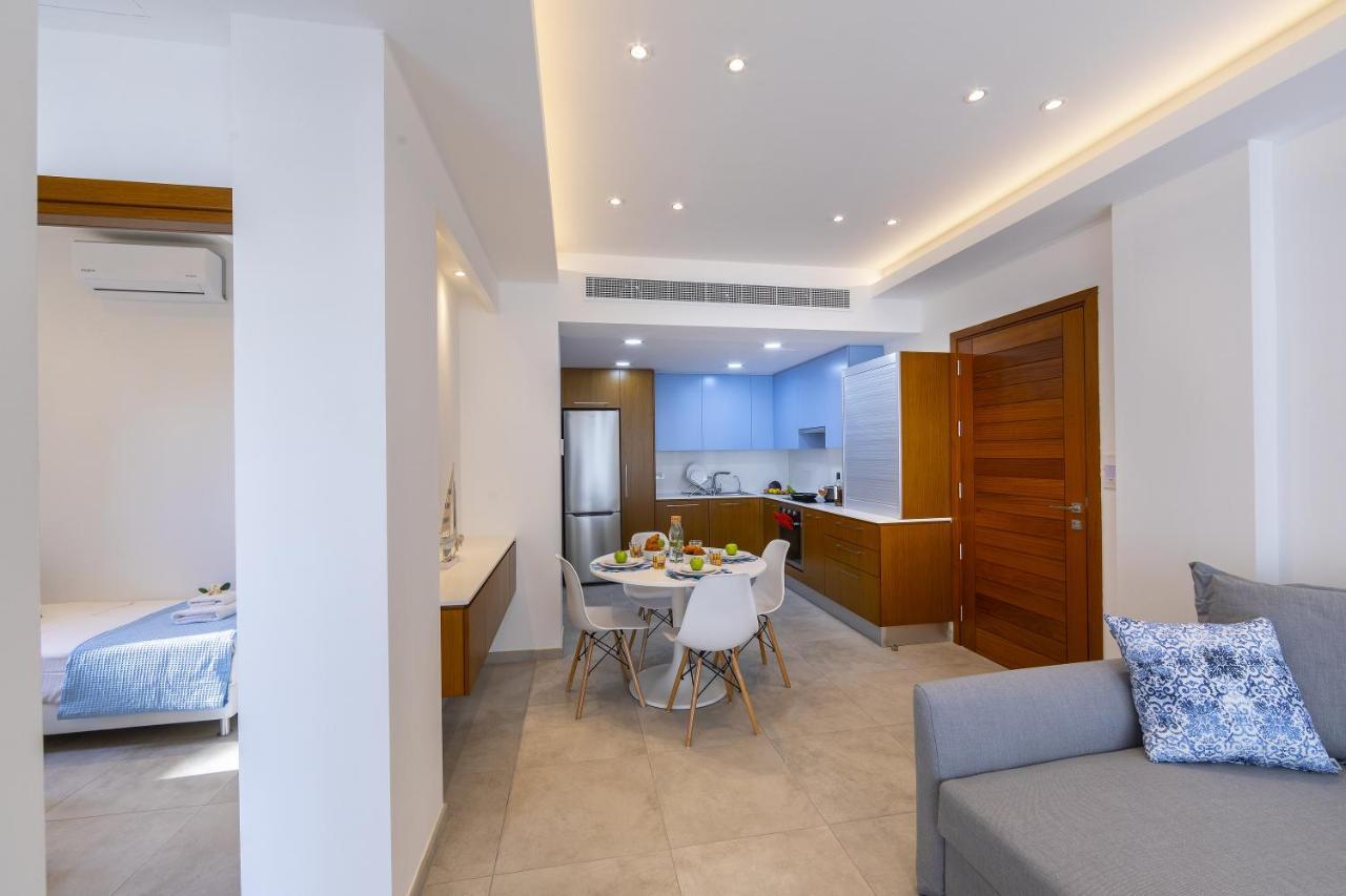 Mackenzie Castella Beachfront Larnaca