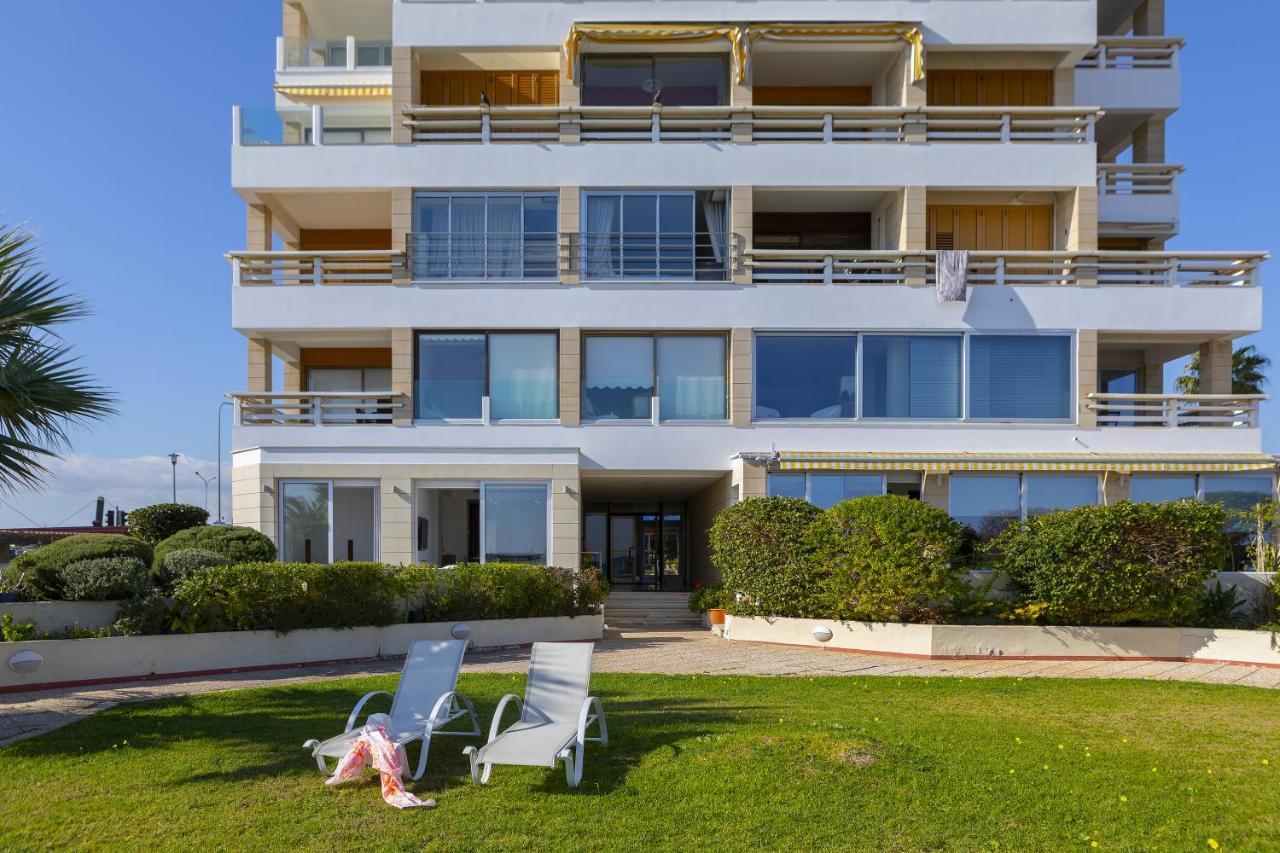 Mackenzie Castella Beachfront * Larnaca
