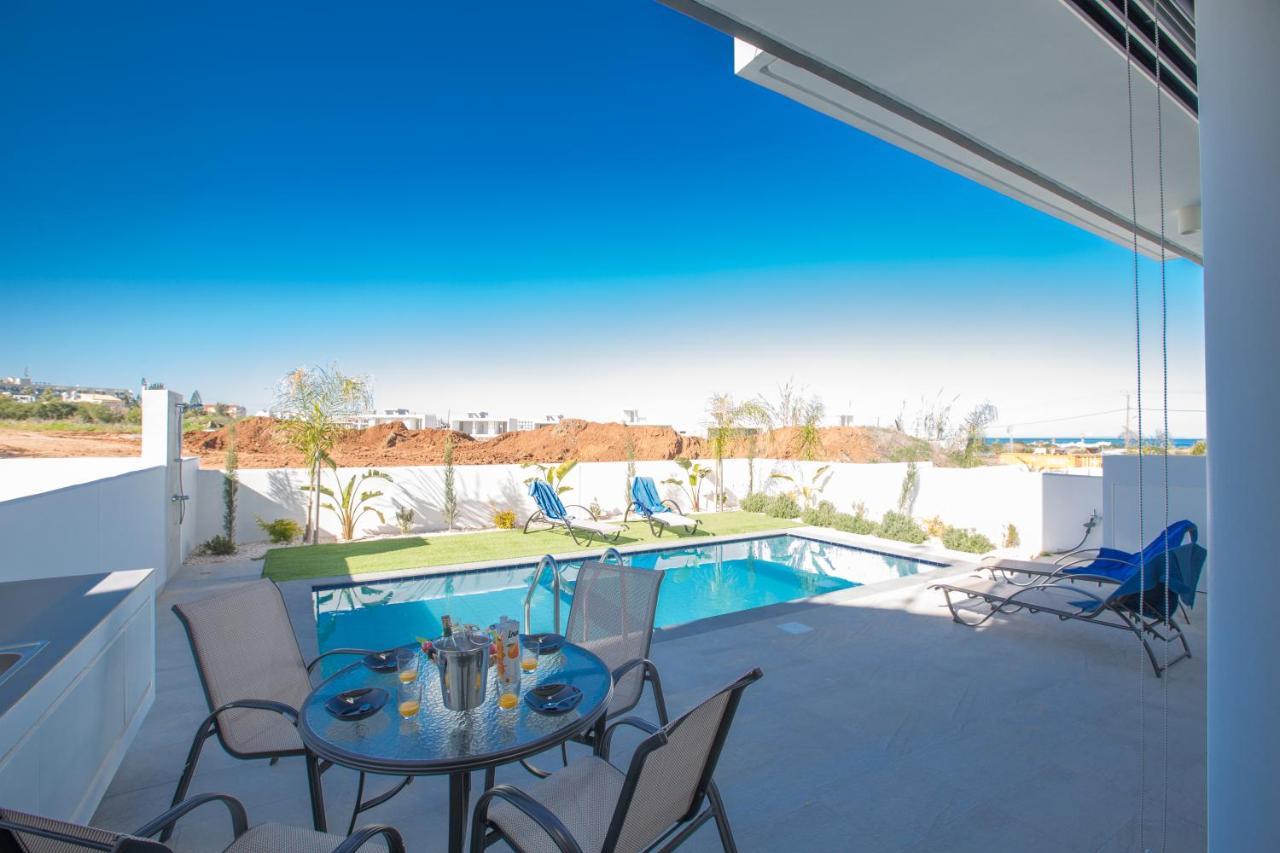 Oli Vine Villa