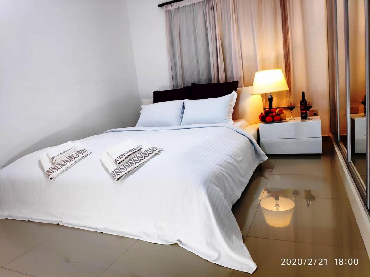 Apartamento Uptown App & Pool Daily Contactless Check In & Check Out