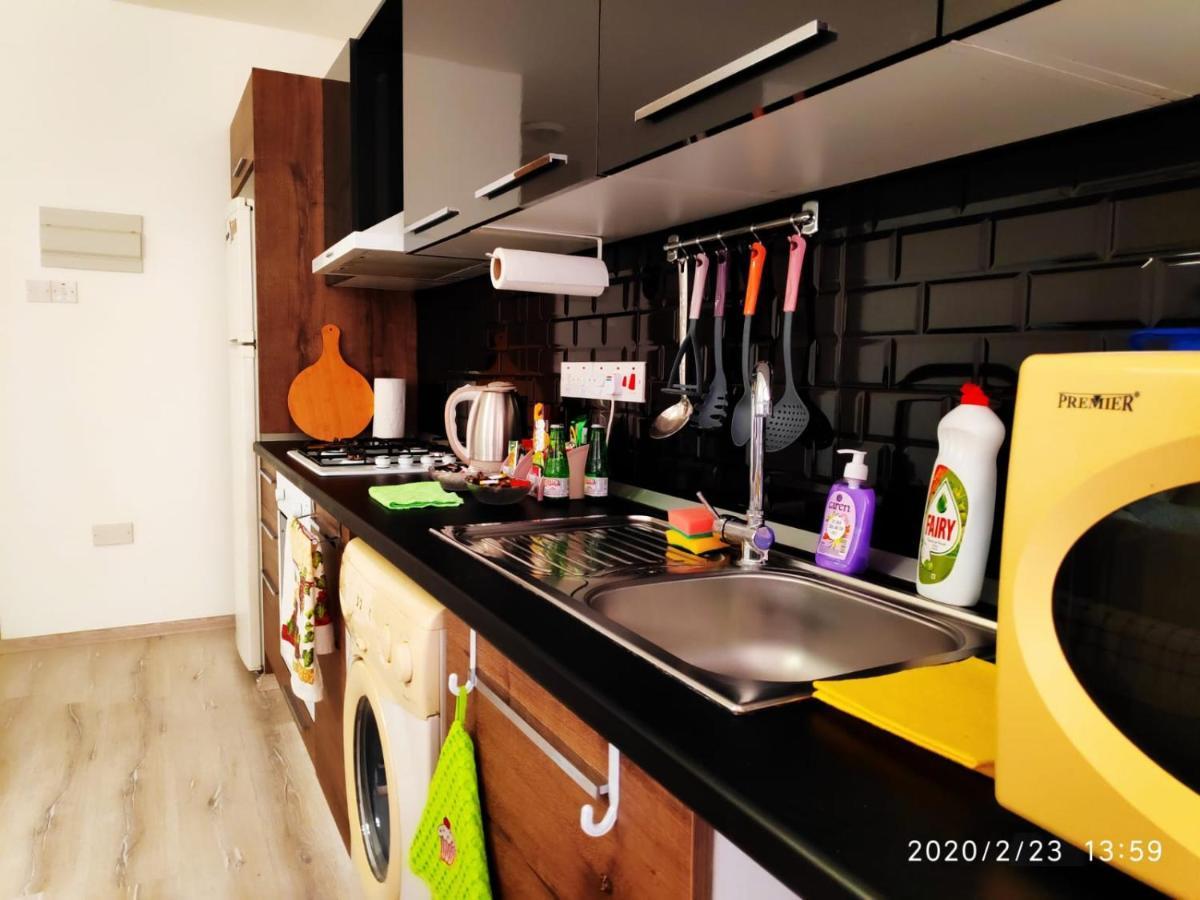 Uptown App & Pool Daily Contactless Check In & Check Out Apartamento *