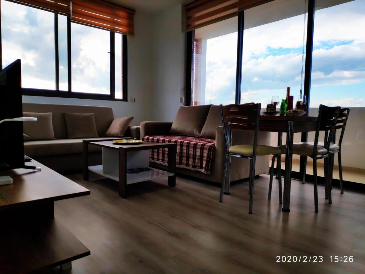 Uptown App & Pool Daily Contactless Check In & Check Out Apartamento *