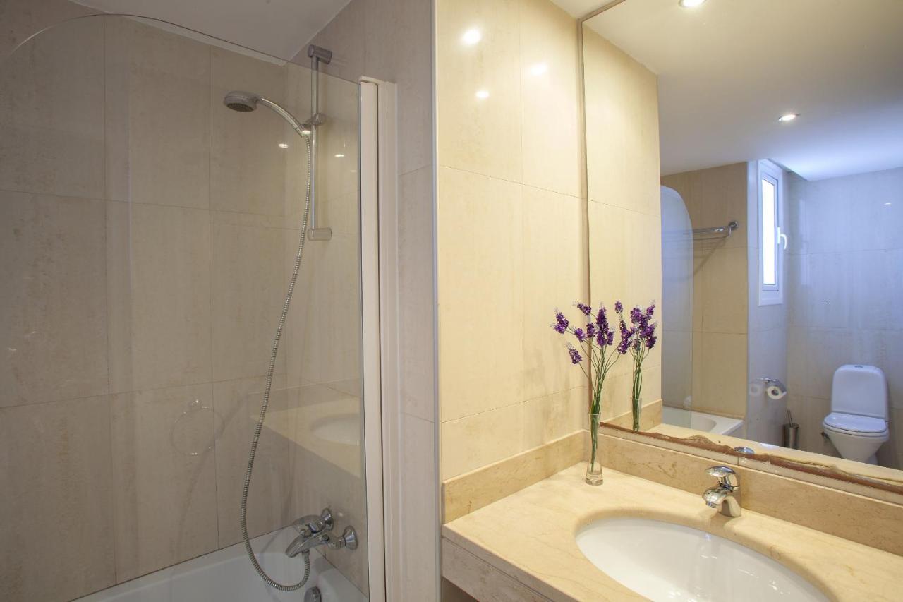Seafront Infinte Aretousa Villa Protaras
