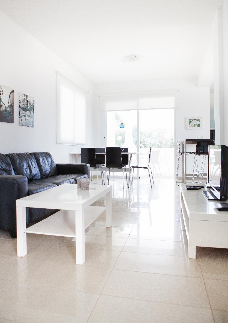 Aparthotel Flouressia Gardens 3*