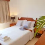 Ouloupia Holiday Apartments