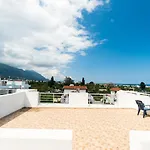 Luxury Two-Bedroom Apartment In Amazing Place Lukomorye C4