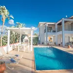 Villa Orka