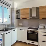 Phaedrus Living: Seaview Luxury Flat Paphinia 204