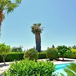 Villa Ambrosia
