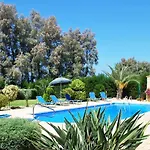 Marlin Beach Front Luxury Villa - 4 Bedrooms
