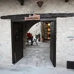 Afames House - Beautiful Traditional House