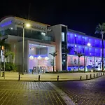 River Rock Hotel