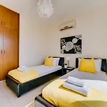 Villa Elisa