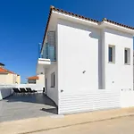 Villa Elaine