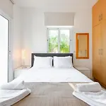 Villa Palm Breeze By Ezoria Villas