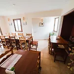Topset Hotel
