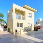 Sirena Bay Villa