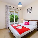 Blue Water Bay Villas