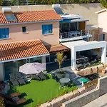 Luxury Marissa Villa