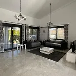 Villa Ambios