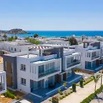 Emerald Seaside Residence At Four Seasons