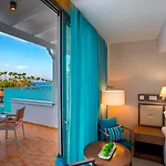 Cavo Maris Beach Hotel