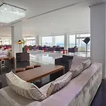 King Evelthon Beach Hotel & Resort
