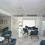 Best Western Plus Larco Hotel