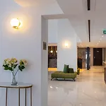 Leonardo Crystal Cove Hotel & Spa - Adults Only
