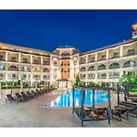 Savoy Hotel Spa & Casino