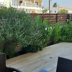Melania Gardens