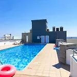 Eden Sea Breeze, 1 Bed, Rooftop Pool, Gym