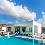 Villa Pleiades
