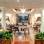 Forest Park Hotel