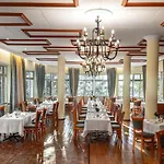 Forest Park Hotel