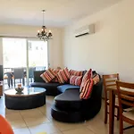 Stylish 2 Bedroom Apartment In Pegia