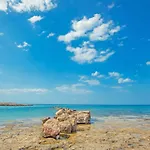 Marlita Beach Hotel Apartments