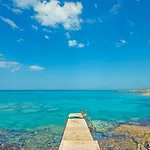 Marlita Beach Hotel Apartments