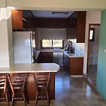 JOANNA SUNSET APTS Pomos