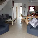 Beautiful 2-Bed House In Mandria Paphos