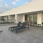 Courtyard Long Beach Holiday Resort
