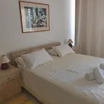 Emilia 10 Studio