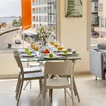 Mackenzie Beachfront Eftyhia Suite