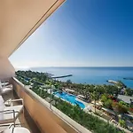 Four Seasons Hotel