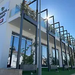 Mythical Sands Resort - Good Vibes Apartment